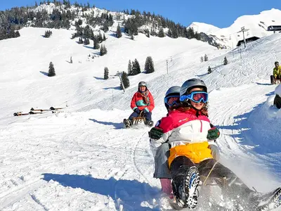 Rodeln am Wiriehorn © Reto Nyffenegger, Wiriehornbahnen AG