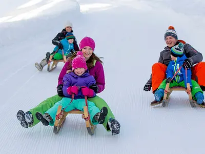 Rodelspaß für die ganze Familie in der Salzburger Sportwelt © Salzburger Sportwelt