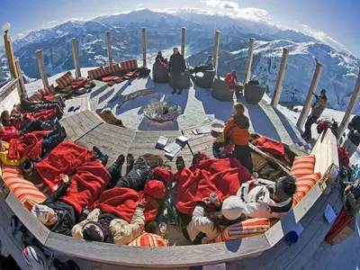 Panorama von der Sonnenterrasse der Kristallhütte © Foto: schultz-ski.at / 2011