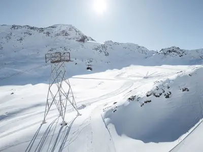 Die Falginjochbahn führt bis auf 3.113 m Höhe © TVB Tiroler Oberland | Roman Huber