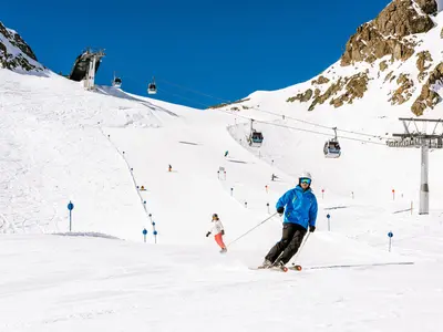 Skifahren am Kaunertaler Gletscher © Kaunertaler Gletscherbahnen - Daniel Zangerl
