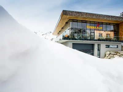 Die Sunna Alm im Skigebiet Rifflsee © Pitztaler Gletscher - Daniel Zangerl