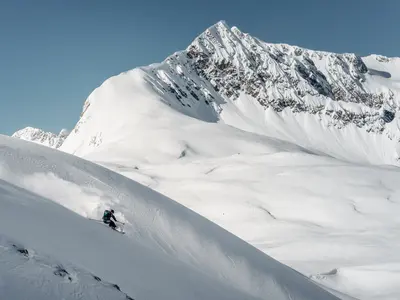 Freeriden in Warth-Schröcken © Julian Rohn