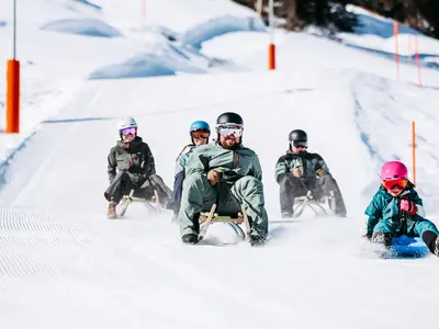Rodeln in Warth © Frederick Sams / www.sams-foto.com