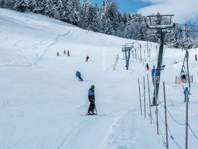 Abfahrt im Skigebiet Raggal © www.sklifte-raggal.com