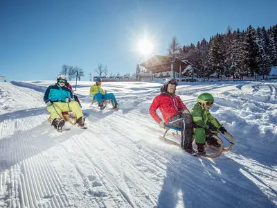 Familie am Schatzberg © Ski Juwel Alpbachtal Wildschönau