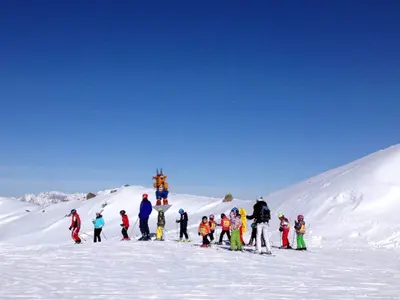 Kinder-Skischule Hochzeiger Skigebiet © Hochzeiger Bergbahnen