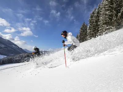 Pulverschnee Skifahren in Filzmoos © Filzmoos Tourismus / Christian Fischbacher