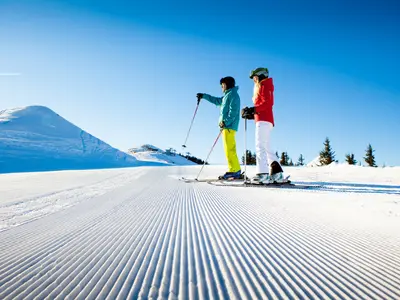 Skifahrer in Dorfgastein-Großarl © www.grossarltal.info