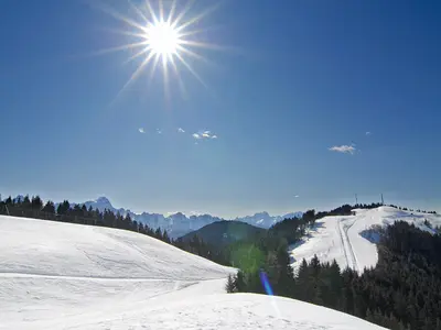 Strahlender Sonnenschein über dem Dreiländereck © Adrian Hipp
