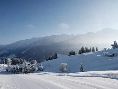 Winterlandschaft im Skigebiet Walmendingerhorn-Ifen-Heuberg © Oberstdorf/Kleinwalsertal Bergbahnen