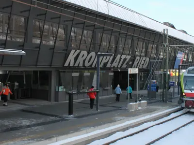 Mit der Bahn direkt zum Lift © TVB Kronplatz