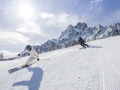 Skifahren im Skigebiet 3 Zinnen © Harald Wisthaler