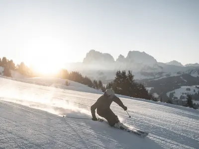 Skifahrer im Skigebiet Seiser Alm © Seiser Alm Marketing