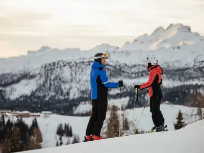 Skifahrer in Alta Badia © Alex Moling