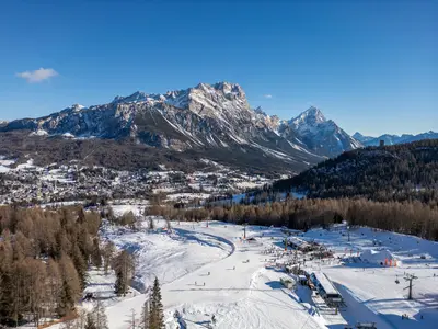 Skipiste in Cortina d´Ampezzo © manazproductions