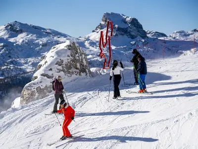 Skifahren in Cortina d´Ampezzo © manazproductions