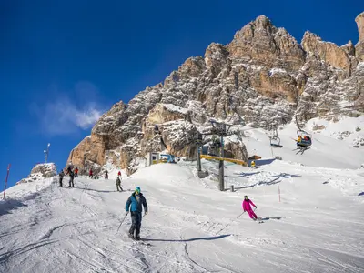 Skipiste in Cortina © manazproductions