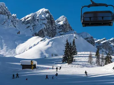 Blick auf die Piste von der Sesselbahn aus © Bergbahnen Ladurns