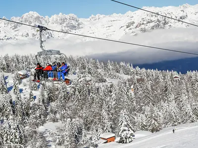 Sessellift Montesel © APT Trento, Monte Bondone, Valle dei Laghi / A. Russolo