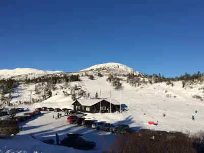 Blick auf das Skigebiet Lifjell Skisenter © lifjell.telemark
