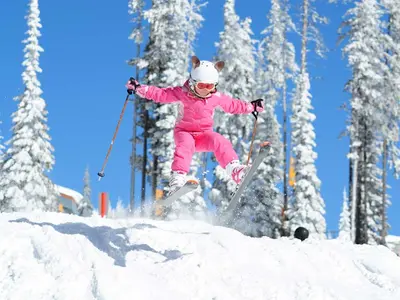 Spaß für die Kids auf den Pisten im Skigebiet Big White © Big White Ski Resort