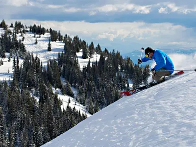 Skifahrer auf dem Mount Tod © Adam Stein