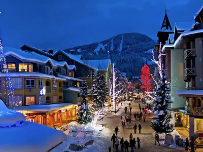 Whistler Village © Whistler Blackcomb; David McCol