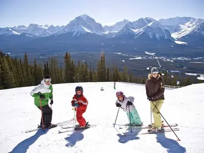 Spaß für die ganze Familie im Skigebiet Lake Louise © Lake Louise Ski Resort