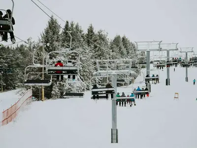 Sessellift im Skigebiet Brimacombe © Brimacombe