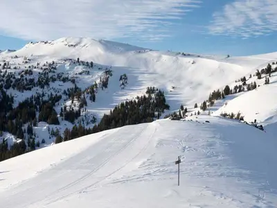 Breite Pisten im Skigebiet © Kirkwood Mountain Resort