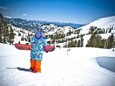 Snowboard für Kids in Alpine Meadows © Squaw Valley Alpine Meadows, Matt Palmer