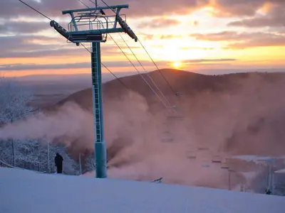 Whitetail bei Sonnenuntergang © Whitetail Resort