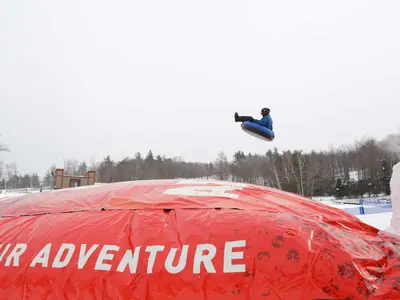 Spaß mit dem Luftkissen © Wachusett Mountain