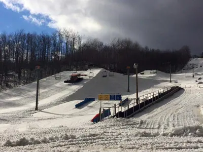 Terrain Park im Skiegbiet © Titus Mountain 