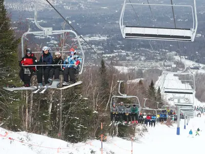 Aufstieg mit dem Sessellift © Sugarloaf Mountain Resort