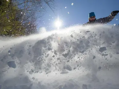 Tiefschneeabfahrt in Ski Sundown © Ski Sundown