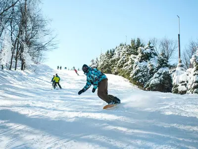 Snowboarder in Seven Springs © Seven Springs Mountain Resort