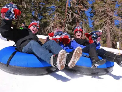 Tubing für Groß und Klein © Mammoth Mountain Ski Area