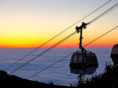 Gondel bei Sonnenuntergang im Skigebiet Killington © Killington Resort