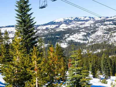 Blick auf den Sessellift in Soda Springs © Soda Springs Ski Resort