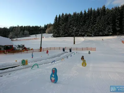 Kinderareal im Skigebiet Synot-Kycerka © SKI AREÁL SYNOT KYCERKA