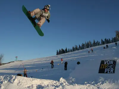 Boarder im Skigebiet Schirk © www.szczyrkowski.pl