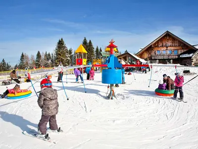Kinder im Kinderland Cerkno © Ski Cerkno