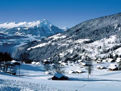 Blick auf Beatenberg © Interlaken Tourismus / swiss-image.ch
