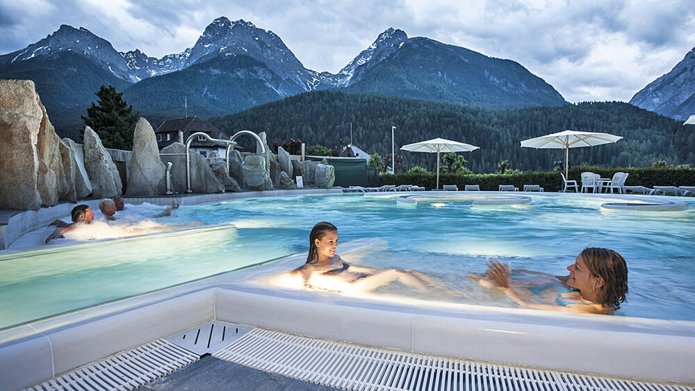 Entspannen vor spektakulärer Bergkulisse