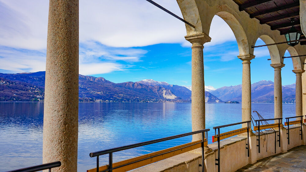 Blick aus der Eisdiele Santa Caterina Del Sasso