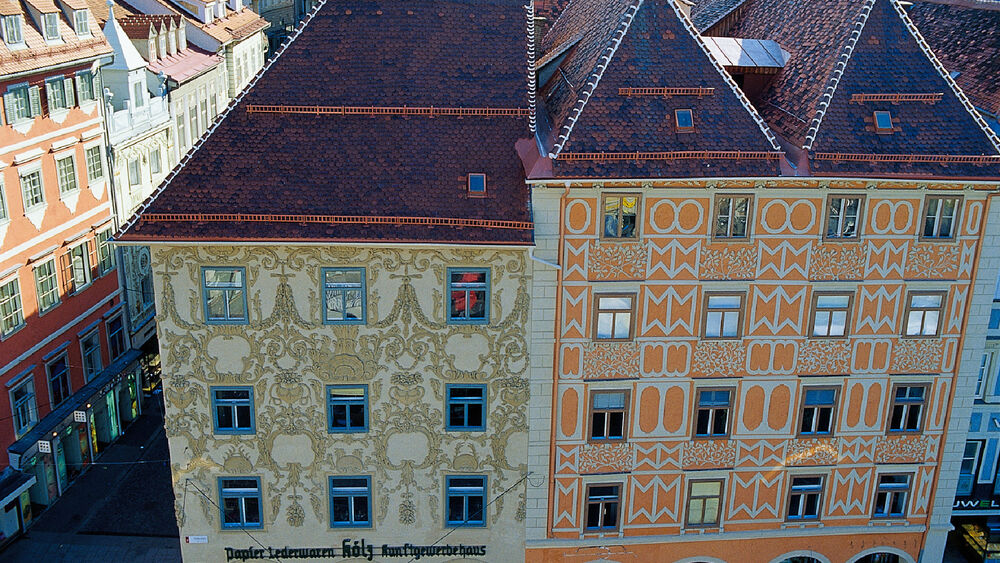 Blick auf das Hauptplatz Luegghaus