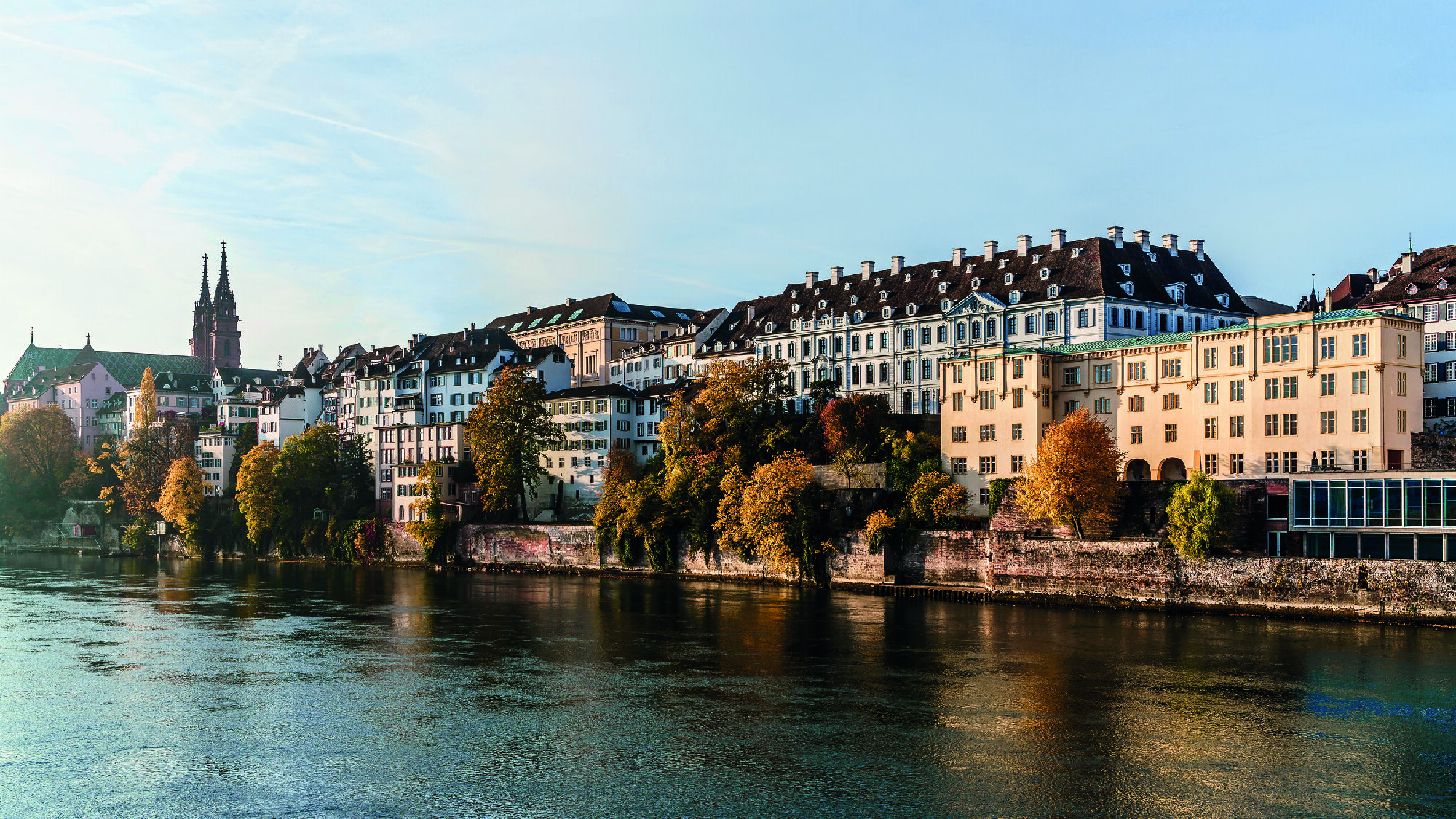 Sicht auf Basel und den Rhein