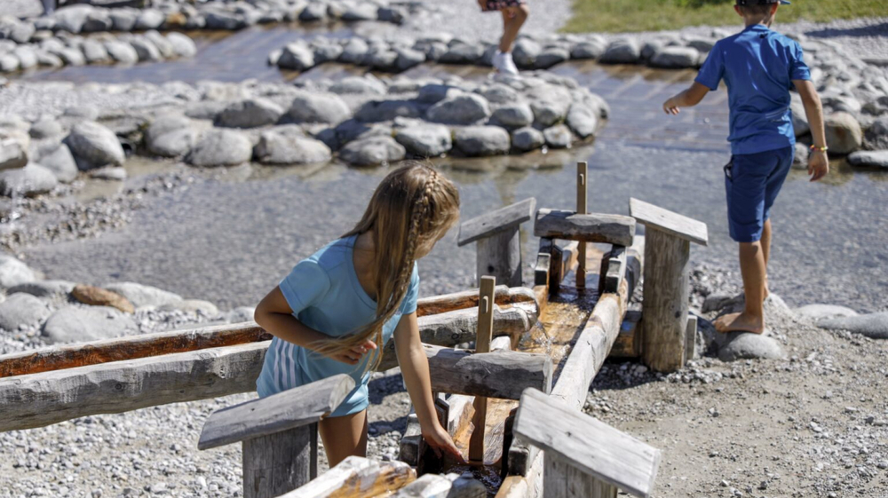Abwechslungsreiche Spielstationen am Spieljoch